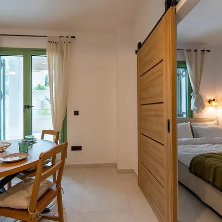 Apartment Deluxe 1, With Rooftop Terrace And Breathtaking Views *